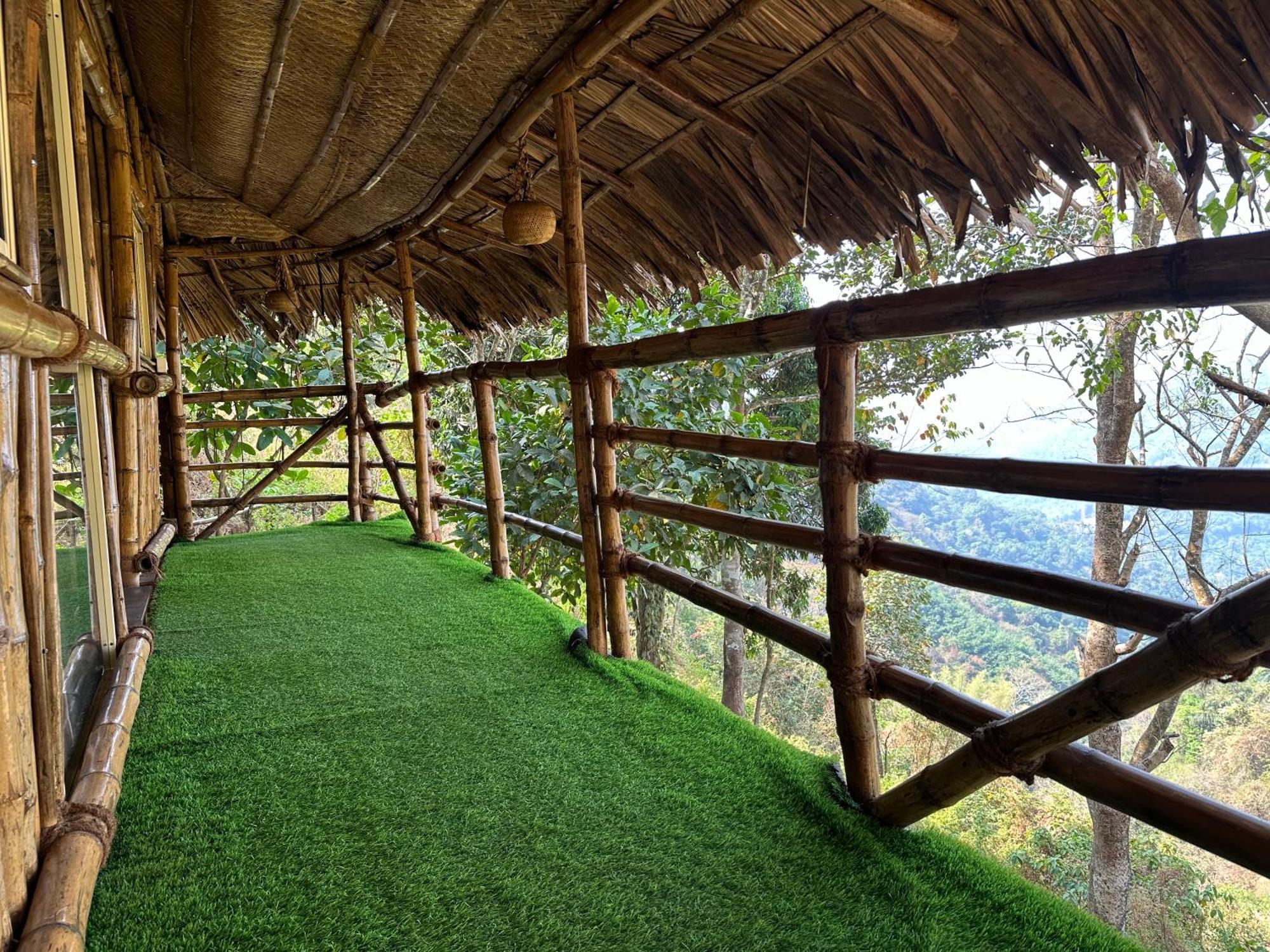Sunset Valley Kerala Pool Resort - Serene Natural Forest Cottage Stay In Idukki With Sunrise & Sunset Panoramas, Natural Streams & Tranquil Summer Evenings Pīrmed Eksteriør billede