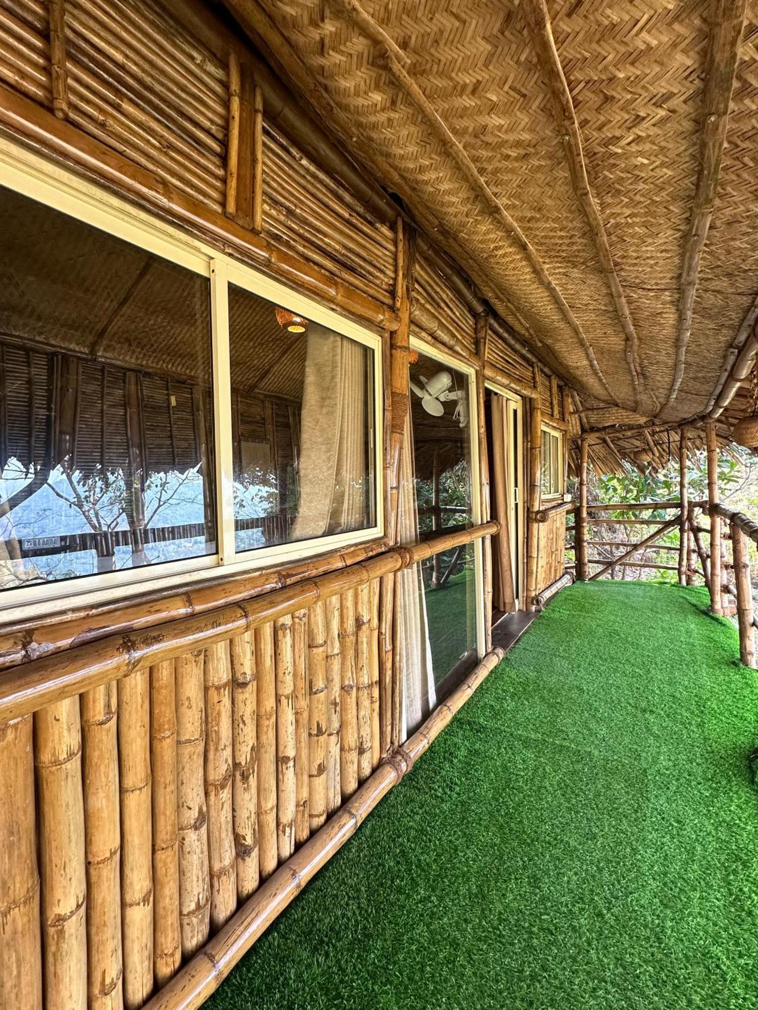 Sunset Valley Kerala Pool Resort - Serene Natural Forest Cottage Stay In Idukki With Sunrise & Sunset Panoramas, Natural Streams & Tranquil Summer Evenings Pīrmed Eksteriør billede